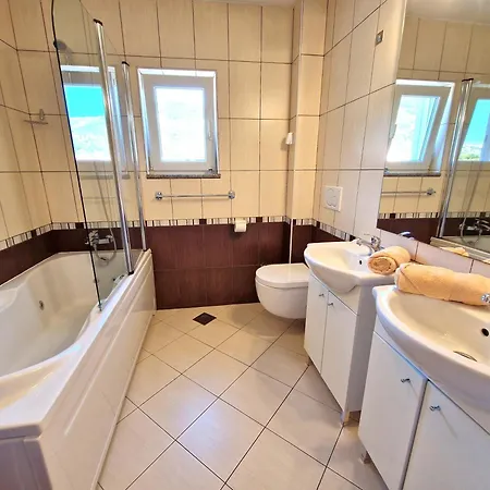 Tramontana Apartman Baška